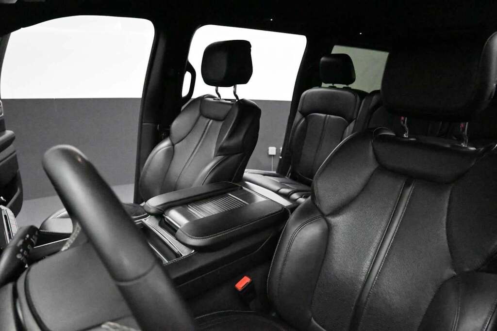2024 Jeep Wagoneer L Series II 4x4