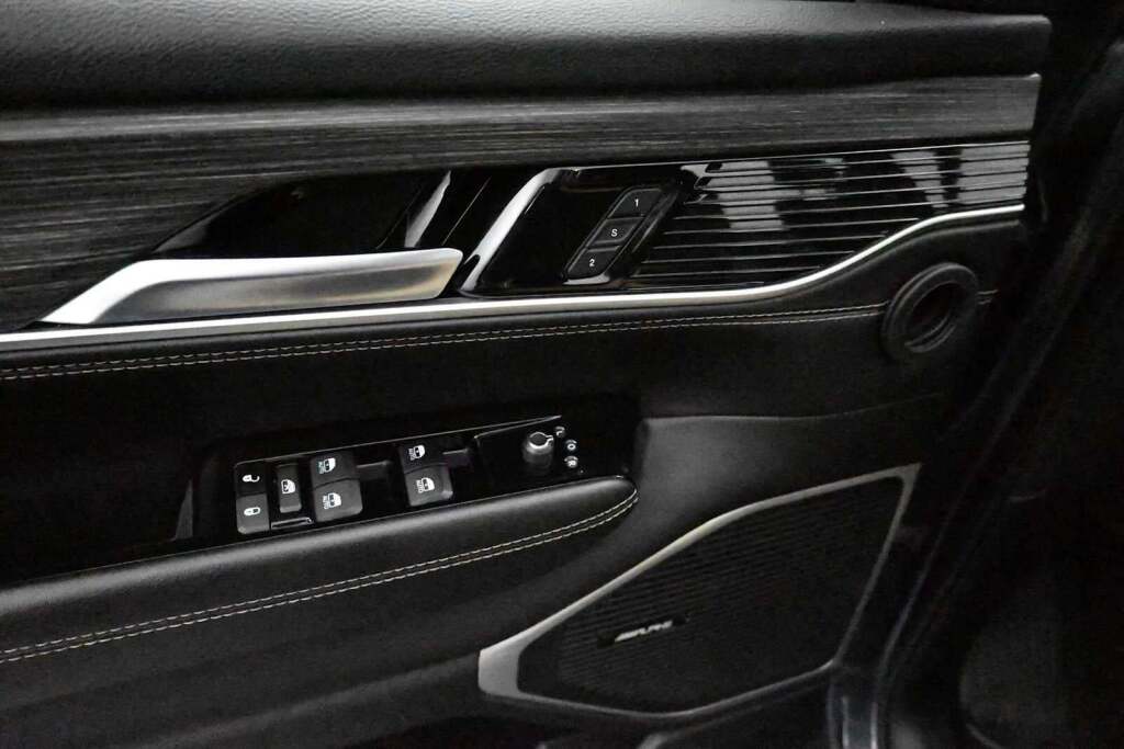2024 Jeep Wagoneer L Series II 4x4