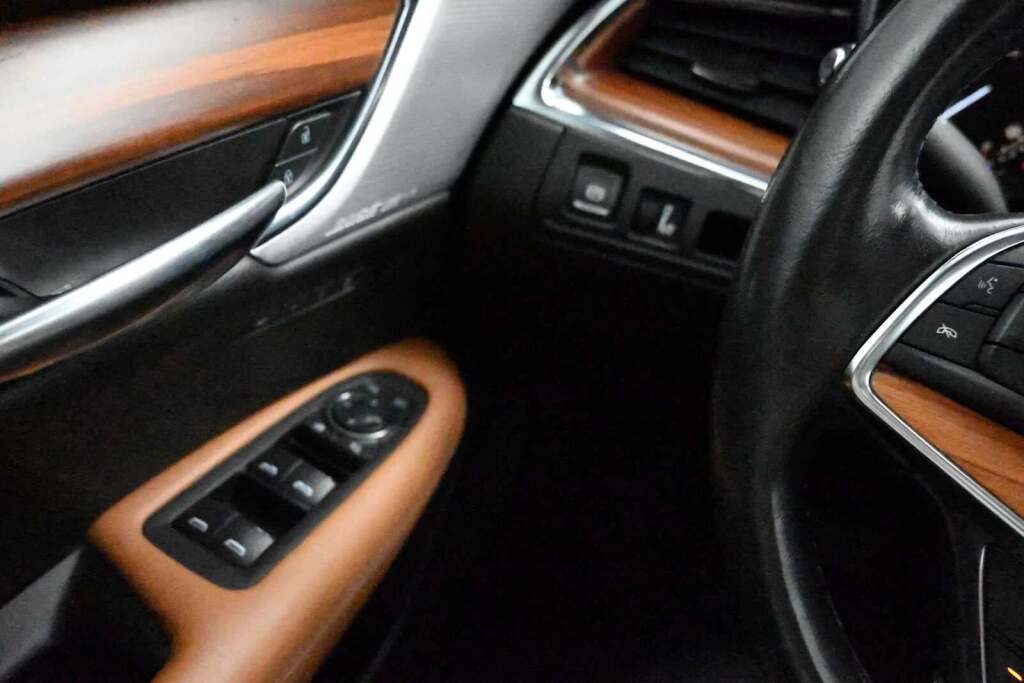 2020 Cadillac XT5 AWD Premium Luxury