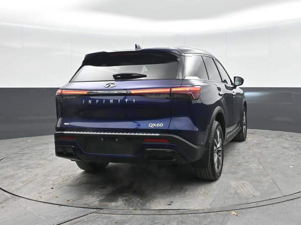 2023 INFINITI QX60 LUXE AWD