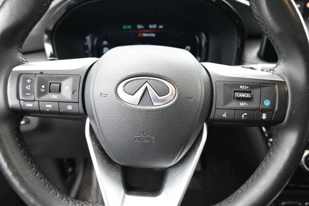 2023 INFINITI QX60 LUXE AWD