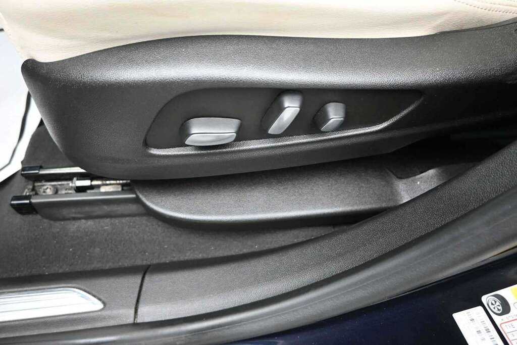 2022 Cadillac XT5 AWD Sport