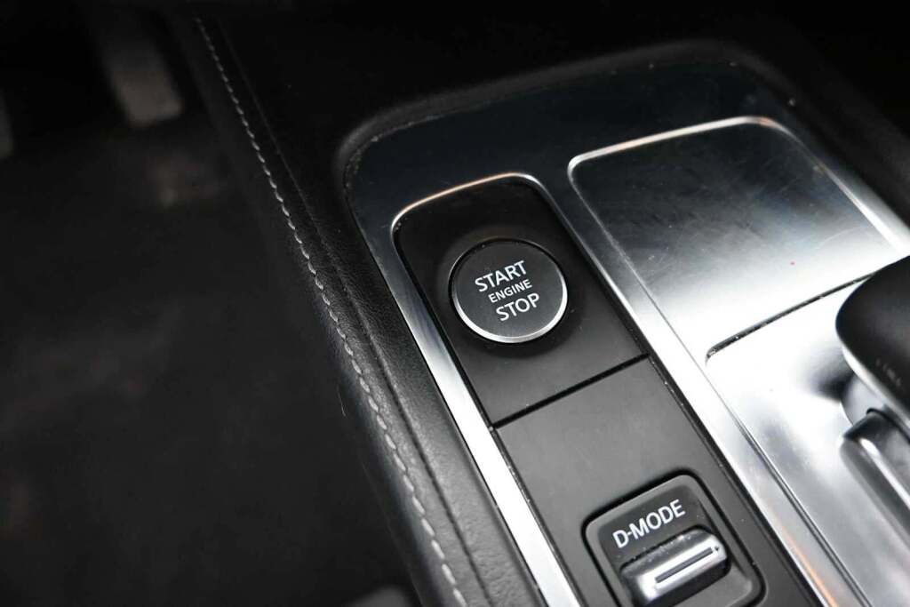 2023 INFINITI QX60 LUXE AWD
