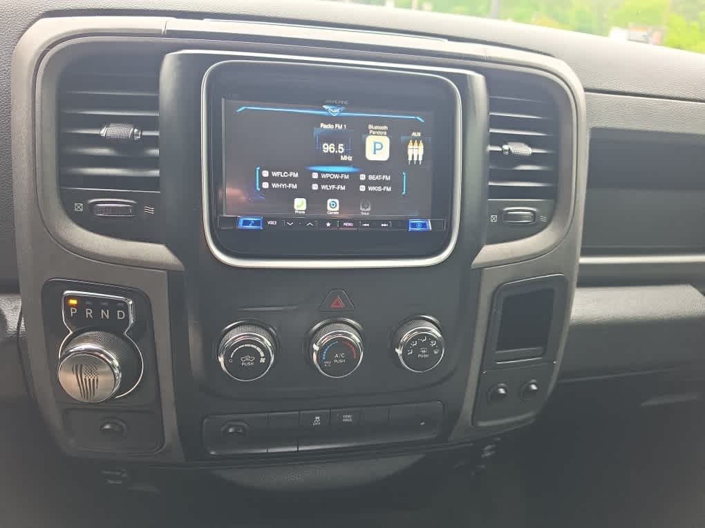 2017 Ram 1500 Express Crew Cab 4x2 5'7" Box