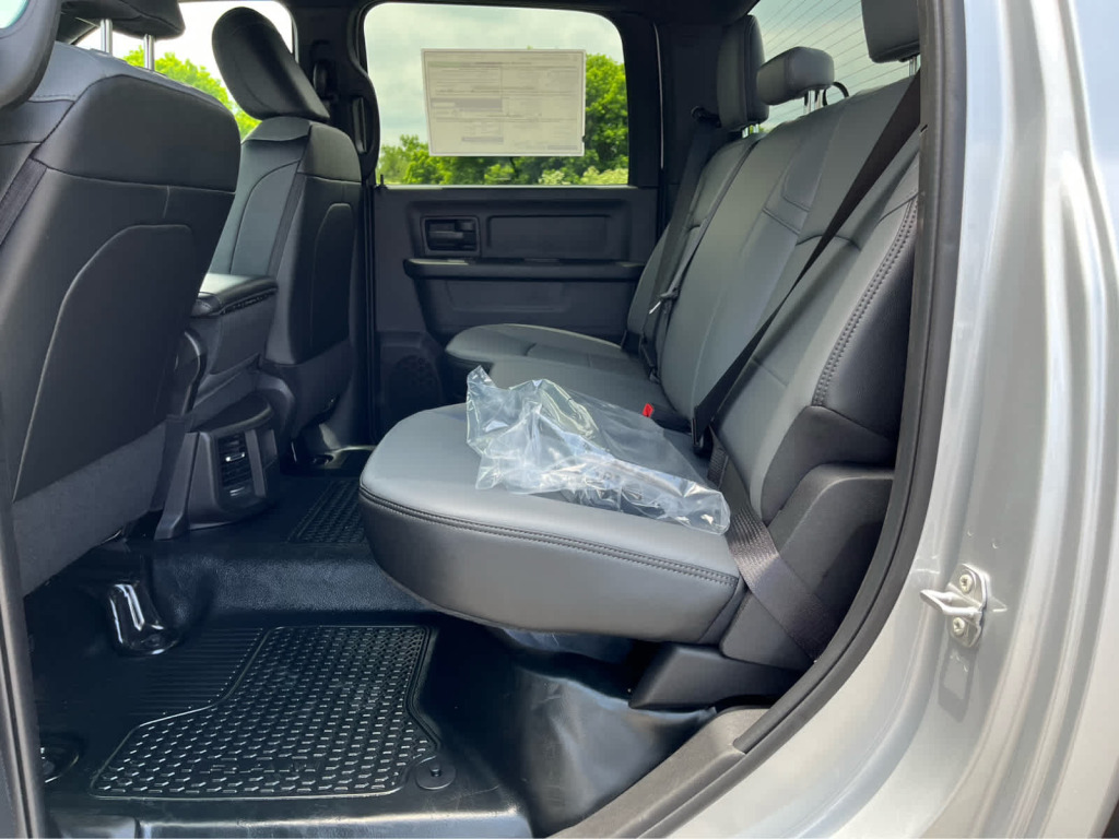 2026 Ram 2500 Tradesman Crew Cab 4x4 6'4" Box