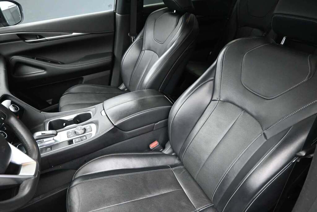 2023 INFINITI QX60 LUXE AWD