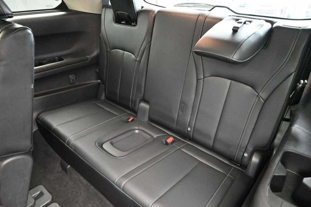 2023 INFINITI QX60 LUXE AWD