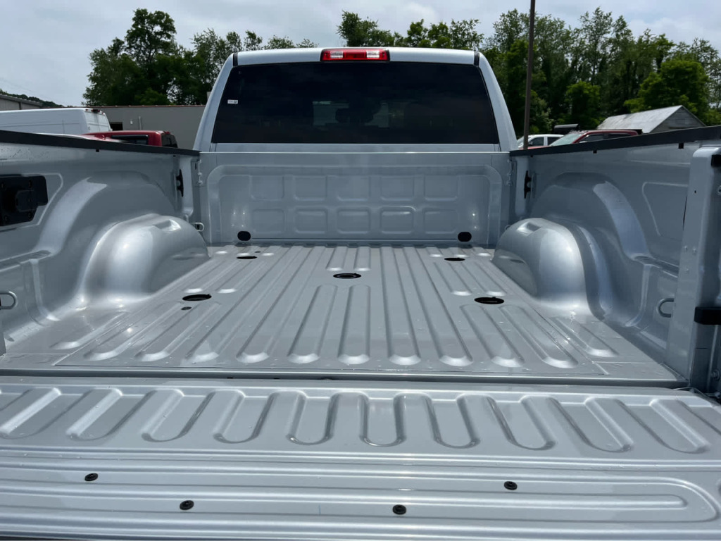 2026 Ram 2500 Tradesman Crew Cab 4x4 6'4" Box