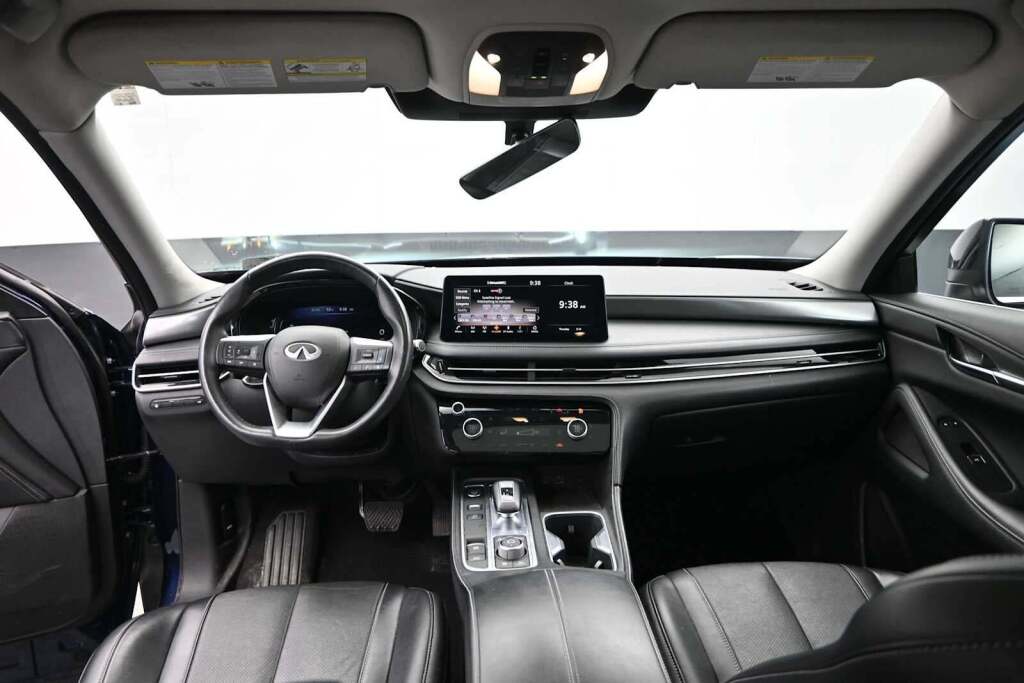 2023 INFINITI QX60 LUXE AWD