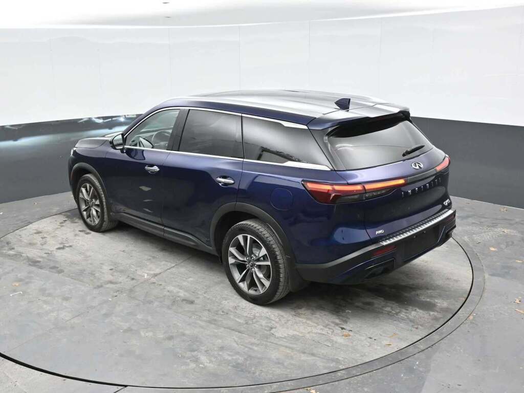 2023 INFINITI QX60 LUXE AWD