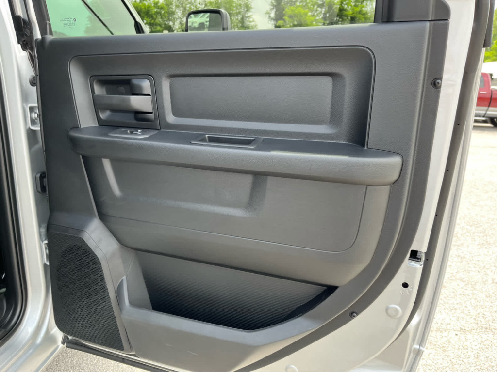 2026 Ram 2500 Tradesman Crew Cab 4x4 6'4" Box