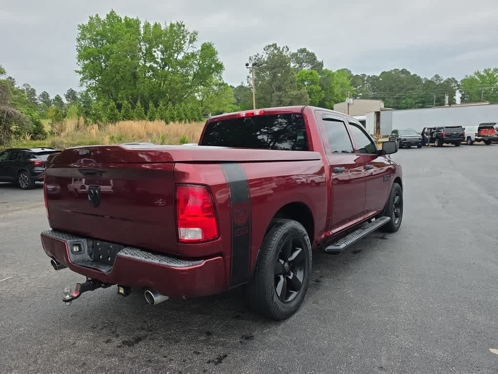 2017 Ram 1500 Express Crew Cab 4x2 5'7" Box