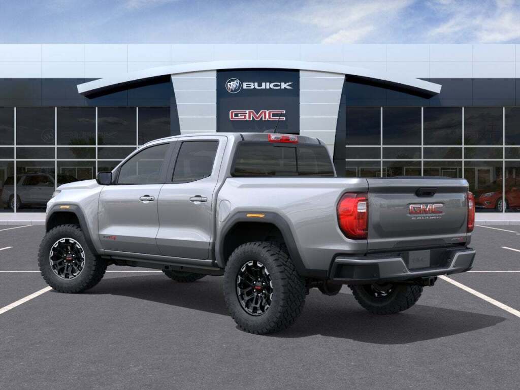 2026 GMC Canyon AT4, 4WD