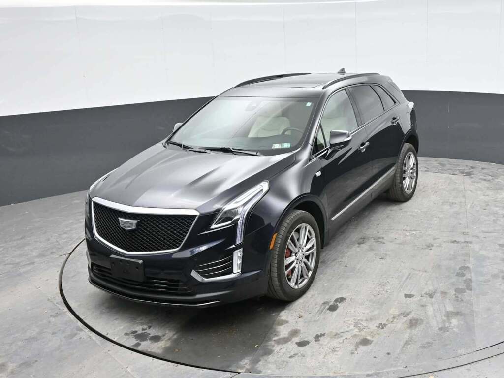 2022 Cadillac XT5 AWD Sport
