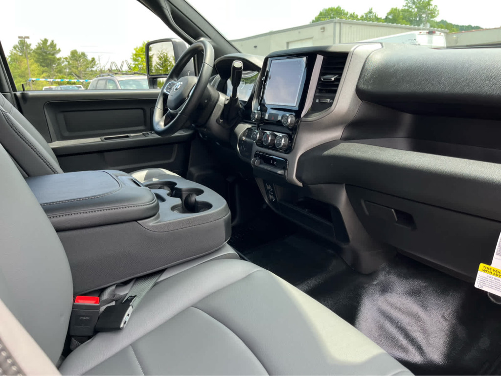 2026 Ram 2500 Tradesman Crew Cab 4x4 6'4" Box