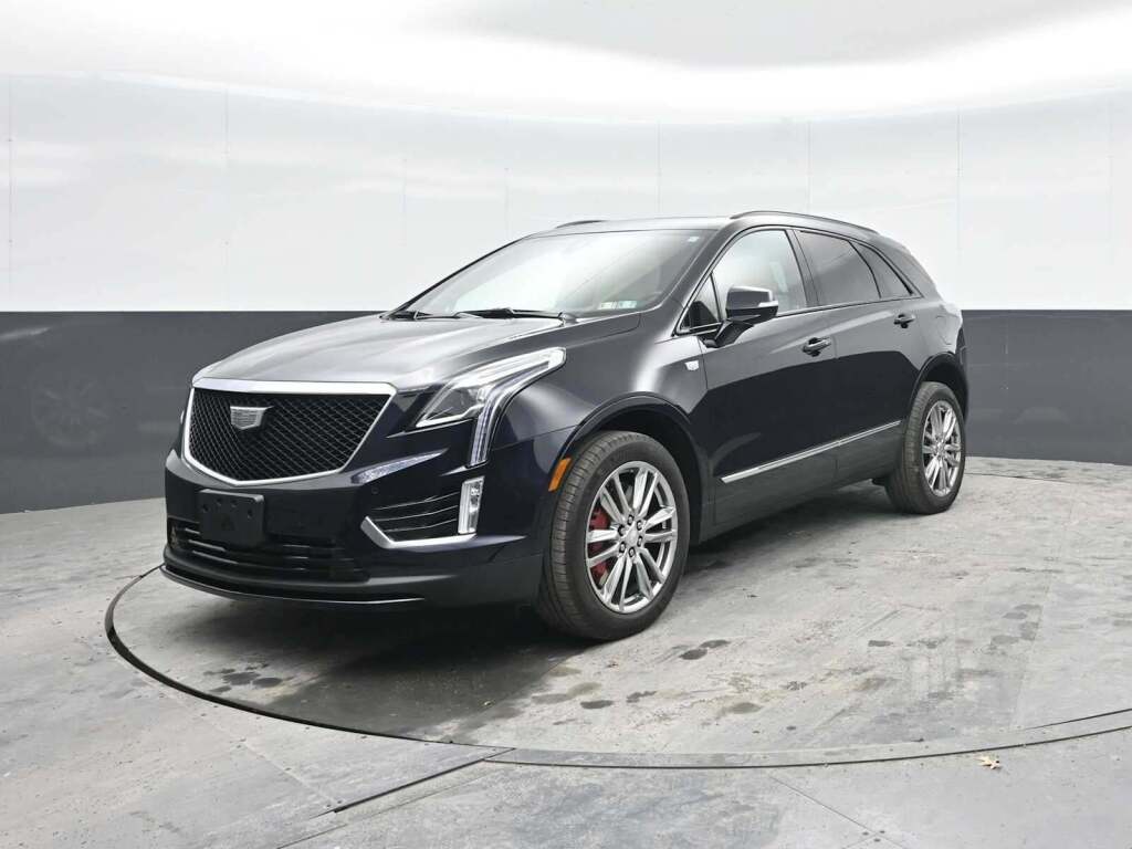 2022 Cadillac XT5 AWD Sport