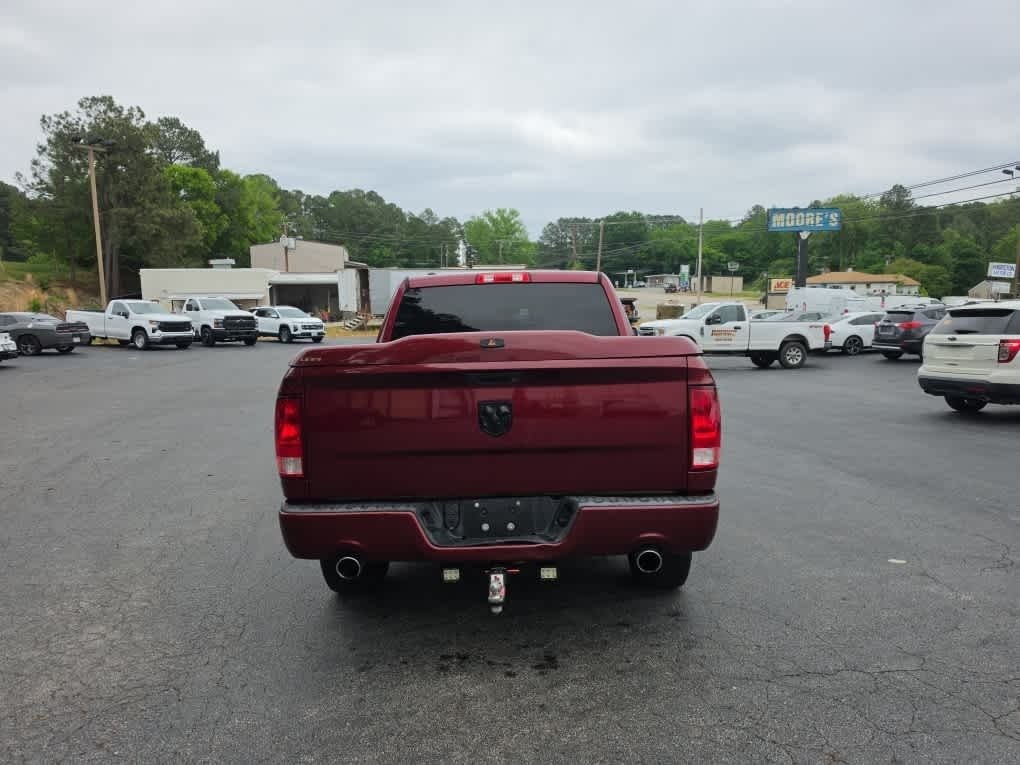 2017 Ram 1500 Express Crew Cab 4x2 5'7" Box