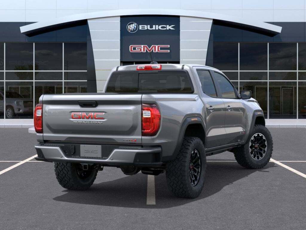 2026 GMC Canyon AT4, 4WD