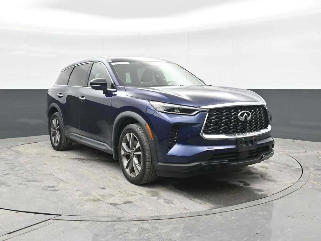 2023 INFINITI QX60 LUXE AWD
