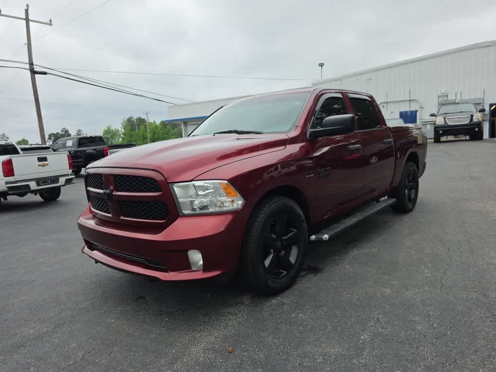 2017 Ram 1500 Express Crew Cab 4x2 5'7" Box