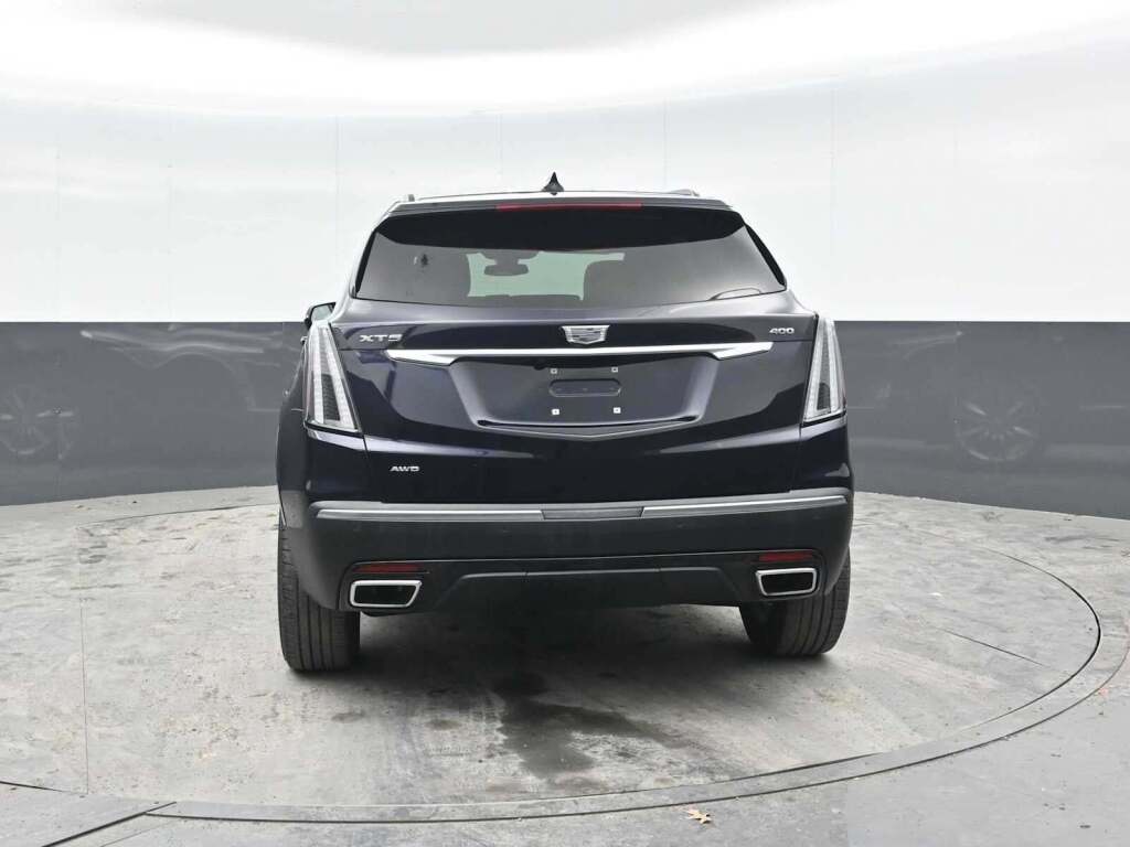 2022 Cadillac XT5 AWD Sport