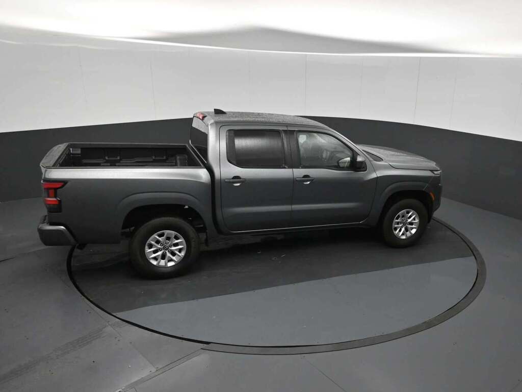 2024 Nissan Frontier Crew Cab SV 4x4