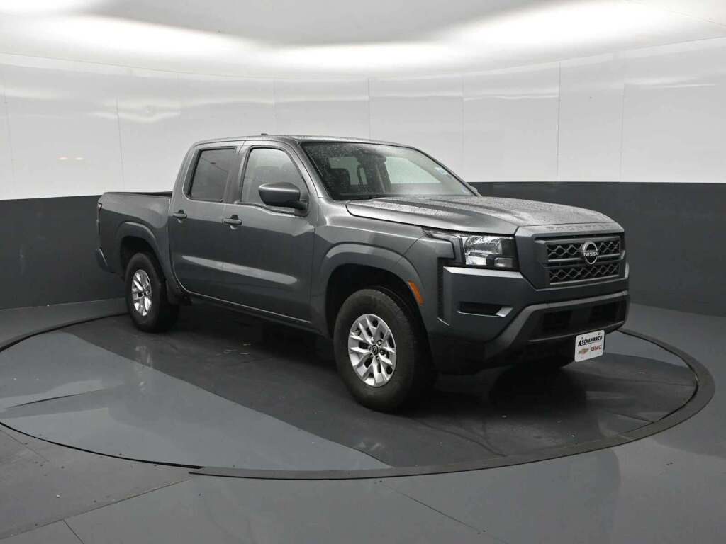 2024 Nissan Frontier Crew Cab SV 4x4