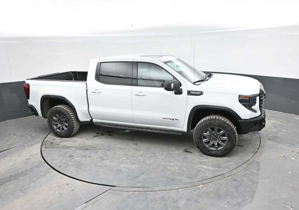 2026 GMC Sierra 1500 AT4X