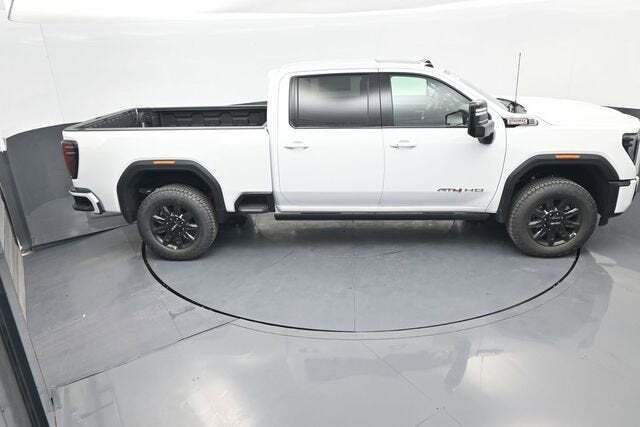 2026 GMC Sierra 2500HD AT4