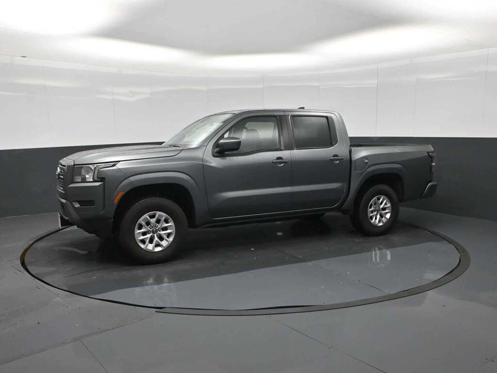 2024 Nissan Frontier Crew Cab SV 4x4