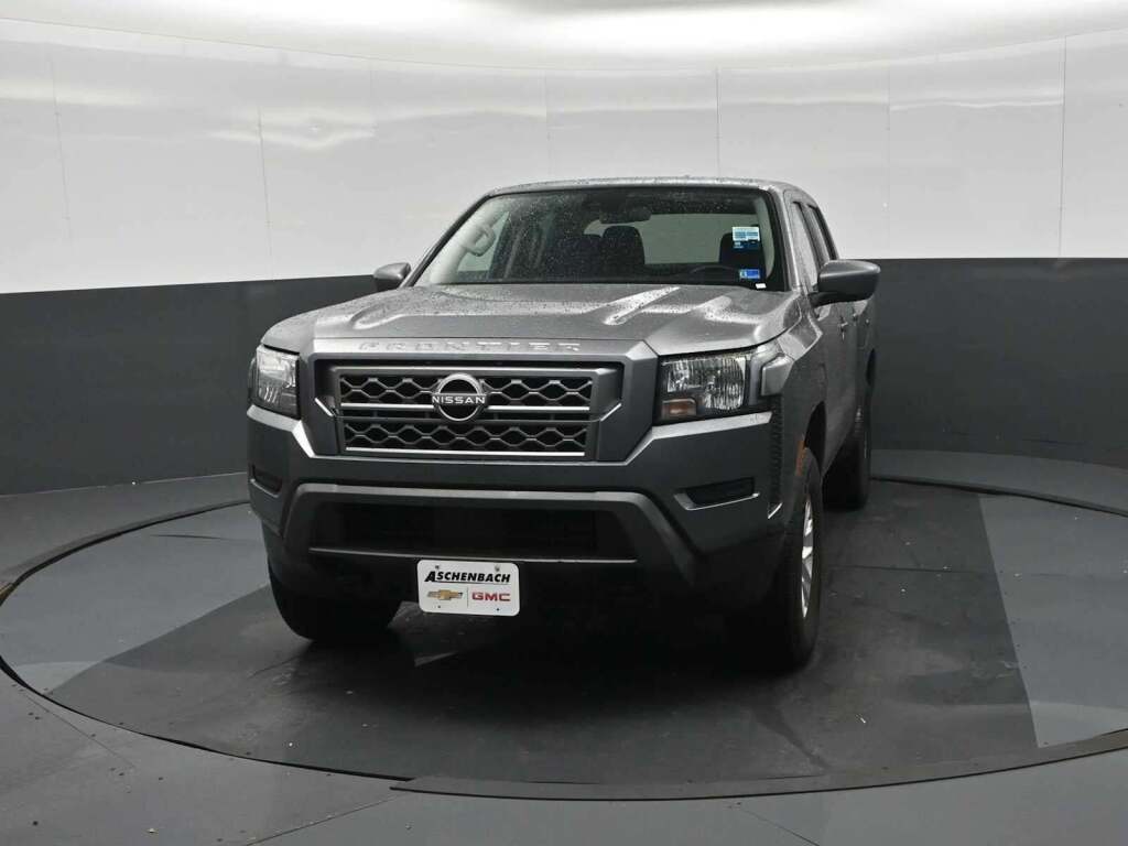 2024 Nissan Frontier Crew Cab SV 4x4