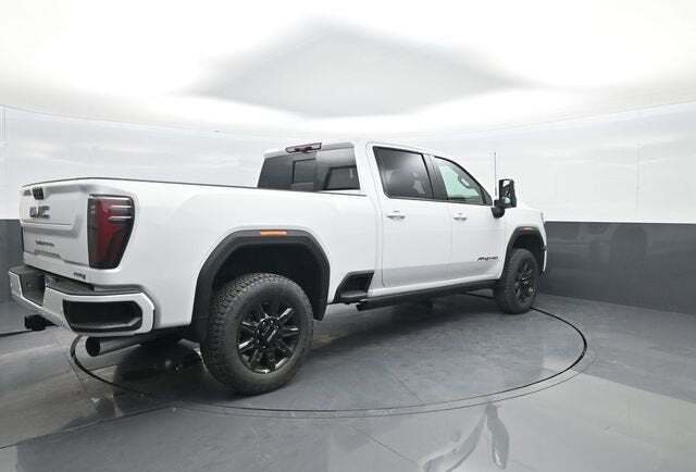2026 GMC Sierra 2500HD AT4