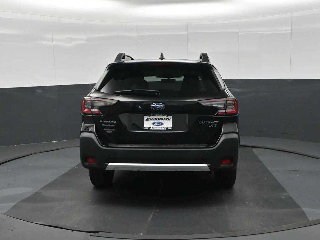 2023 Subaru Outback Limited XT