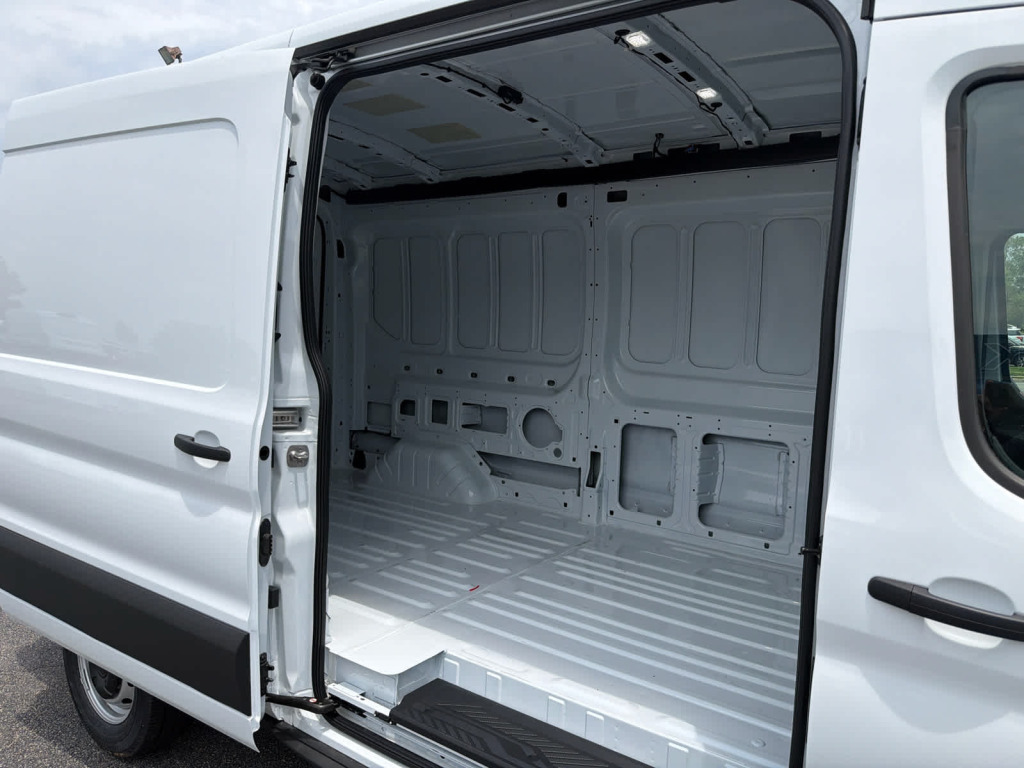 2026 Ford Transit-250 Cargo Van 
