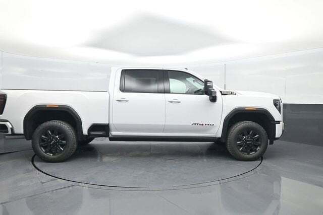 2026 GMC Sierra 2500HD AT4