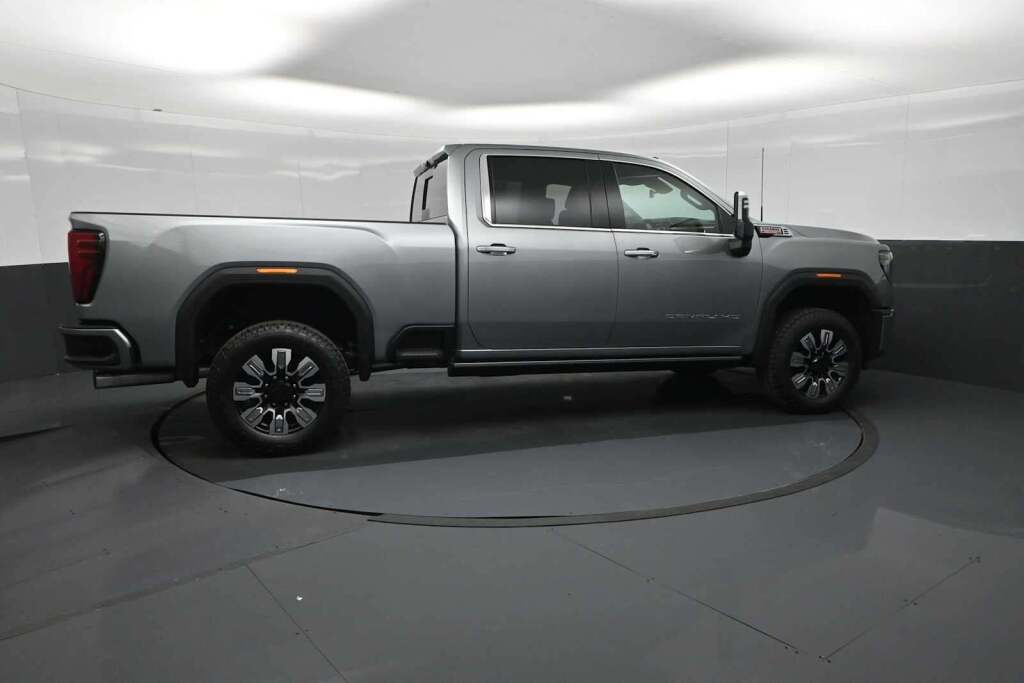 2026 GMC Sierra 2500HD Denali