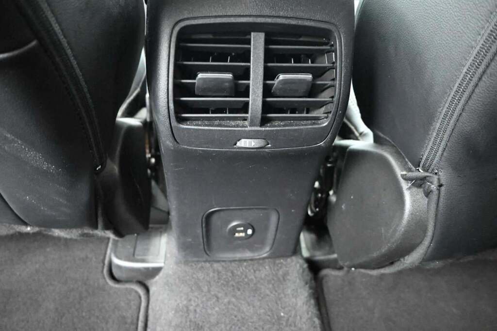 2022 Ford Escape Titanium Hybrid
