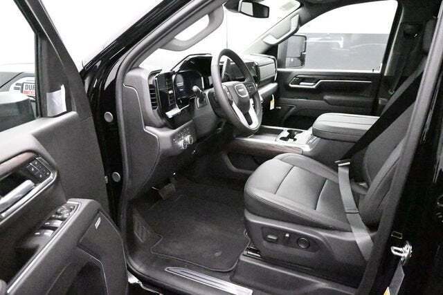 2026 GMC Sierra 2500HD SLT
