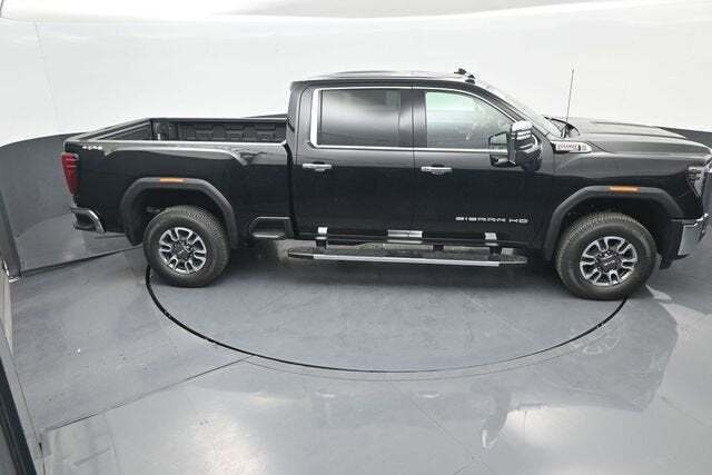 2026 GMC Sierra 2500HD SLT