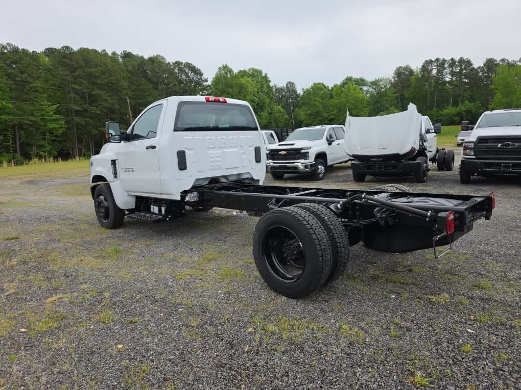2023 Chevrolet Silverado MD Work Truck