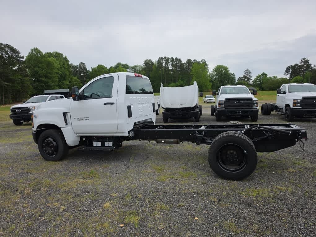 2023 Chevrolet Silverado MD Work Truck