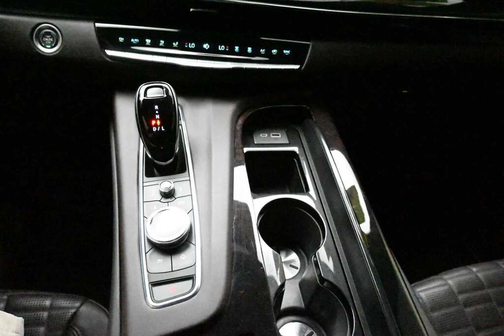 2024 Cadillac Escalade 4WD Sport Platinum