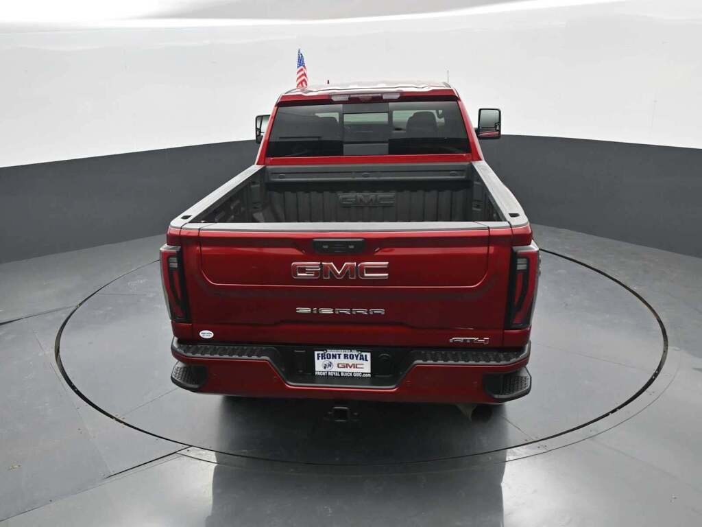2025 GMC Sierra 2500HD AT4
