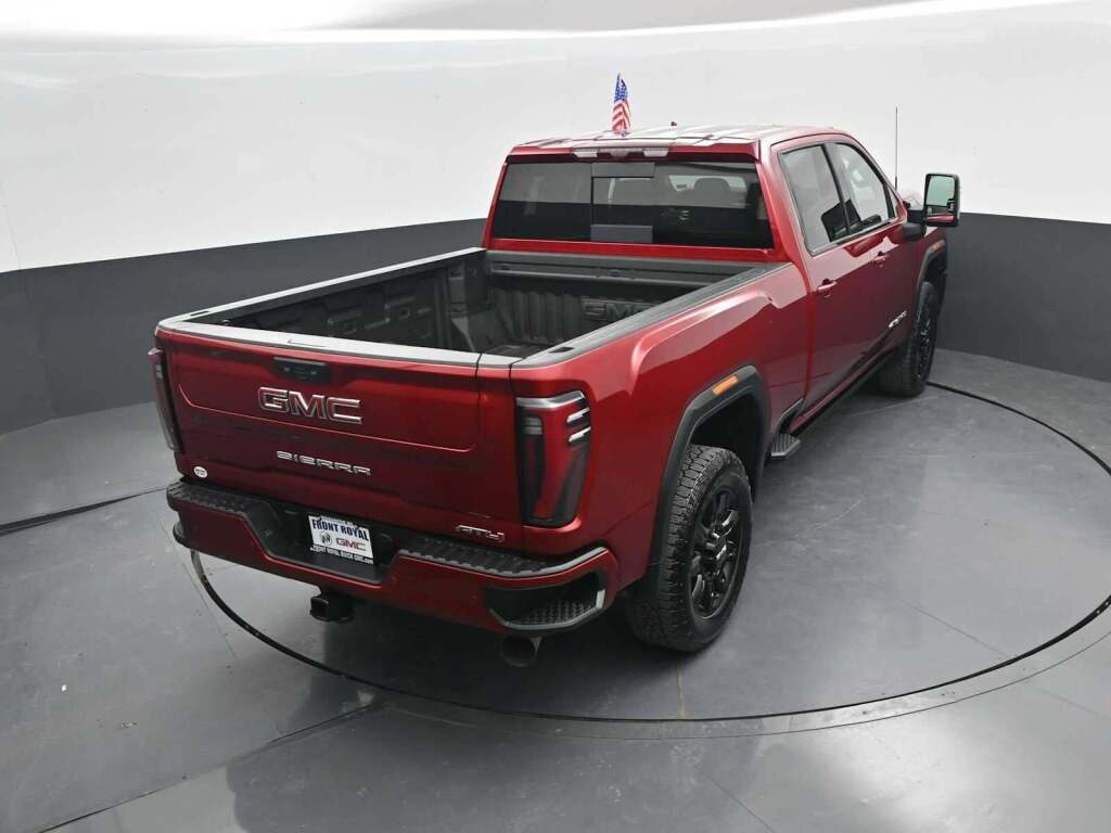 2025 GMC Sierra 2500HD AT4