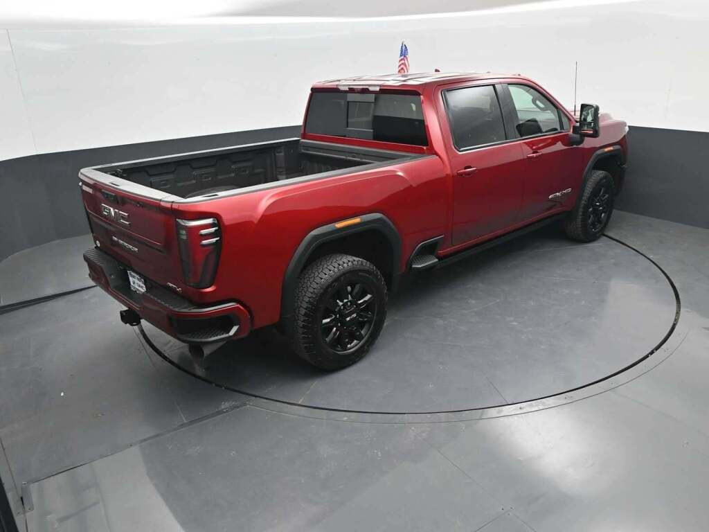 2025 GMC Sierra 2500HD AT4