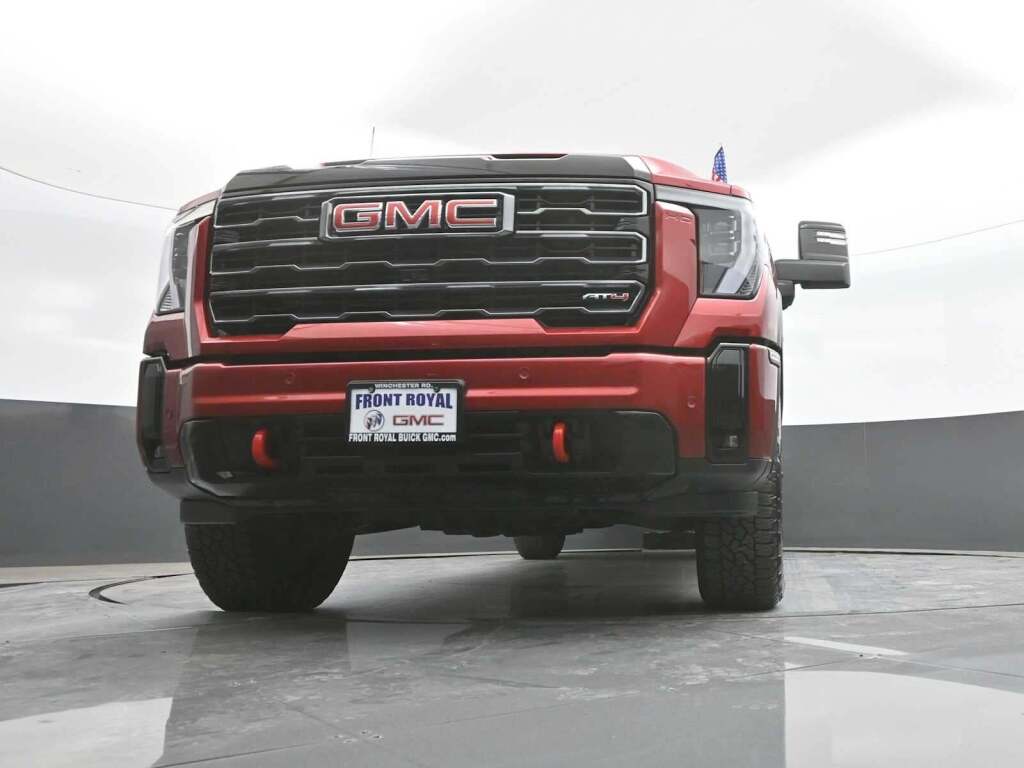 2025 GMC Sierra 2500HD AT4