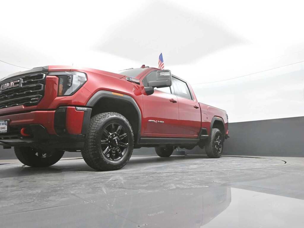 2025 GMC Sierra 2500HD AT4