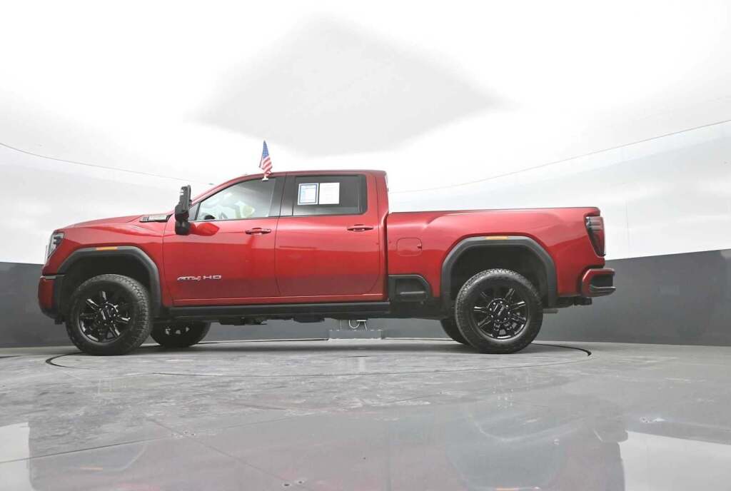 2025 GMC Sierra 2500HD AT4