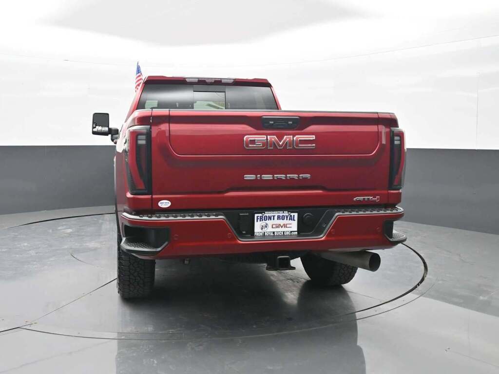 2025 GMC Sierra 2500HD AT4