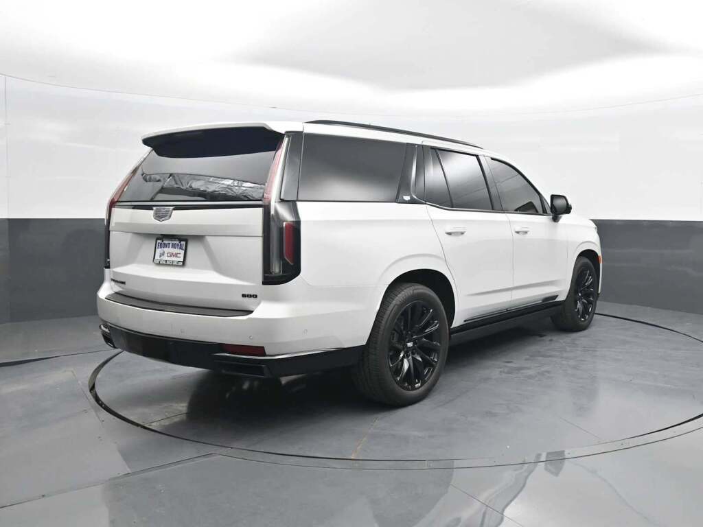 2024 Cadillac Escalade 4WD Sport Platinum